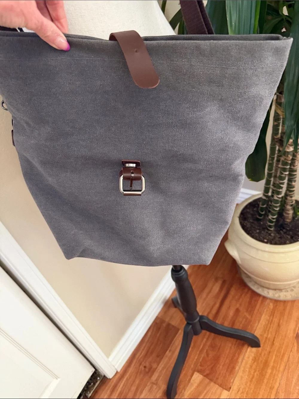 Greg Norman Collection Gray Canvas Messenger Bag with Brown Trim